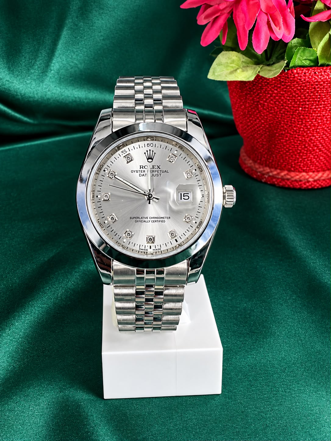 Rolex Luxury-Style Men’s Green & Silver Watch – Butterfly Lock