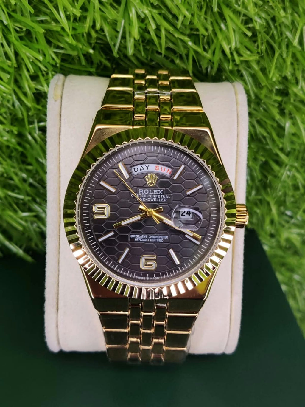 Rolex Day-Date Luxury Classic Watch – Premium Stainless Steel Timepiece
