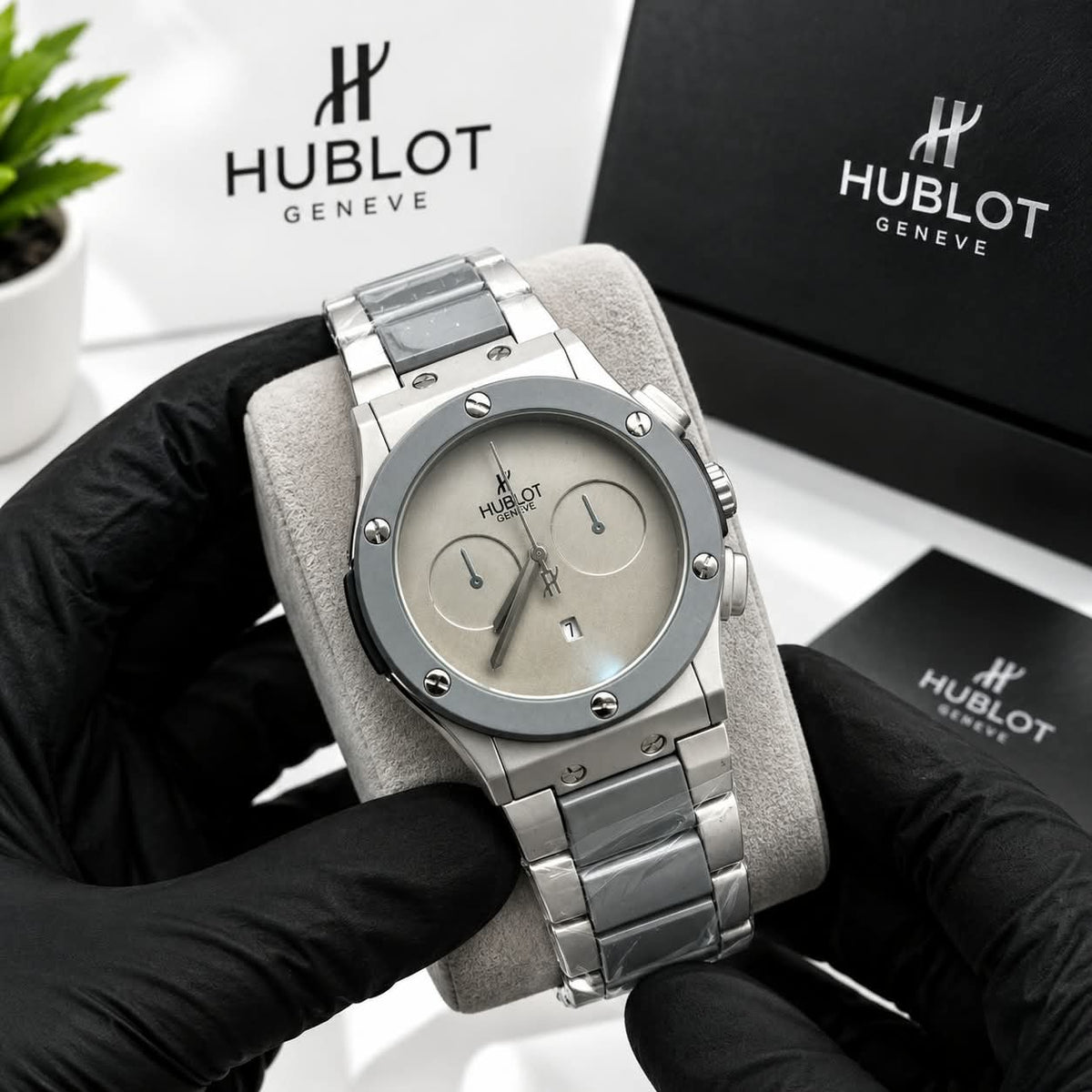 HUBLOT MATE CASE PREMIUM WATCH WITH PREMIUM MASTER LOCK